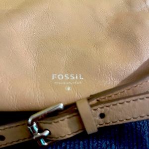 Fossil tan crossbody